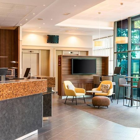 מלון Courtyard By Marriott Paris Saint Denis מראה חיצוני תמונה